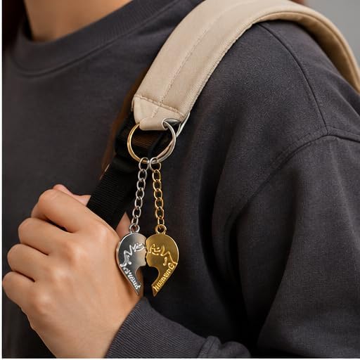 "Best Friend" keychain with a creative and diverse design, high quality with attractive styles to express affection and connection in an elegant and distinctive way