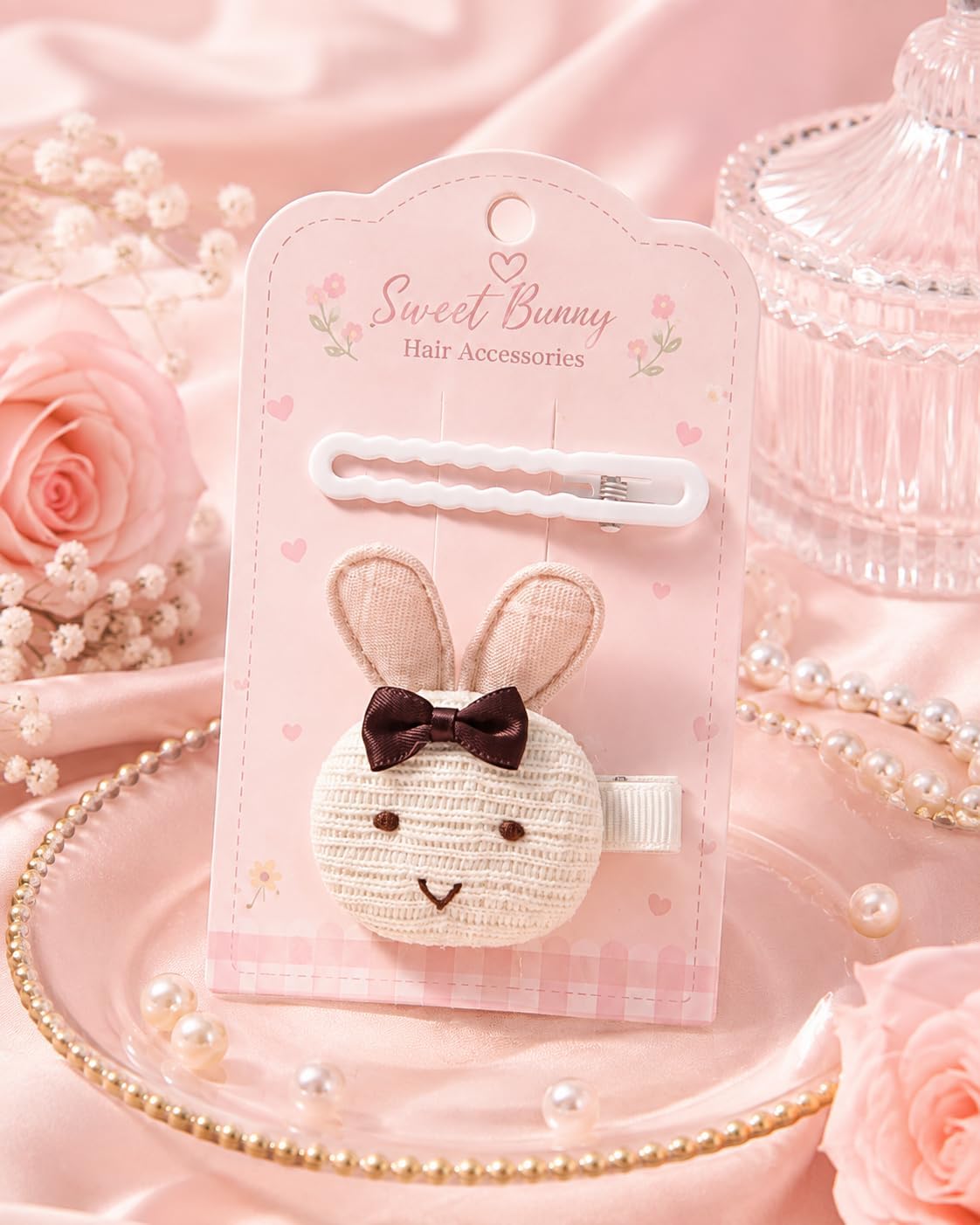 Special set consisting of a children's hair clip with a soft smiley face design - Cute Korean hair clip with decorative accessories - Stylish hair accessories for girls and women - Two pieces (White)