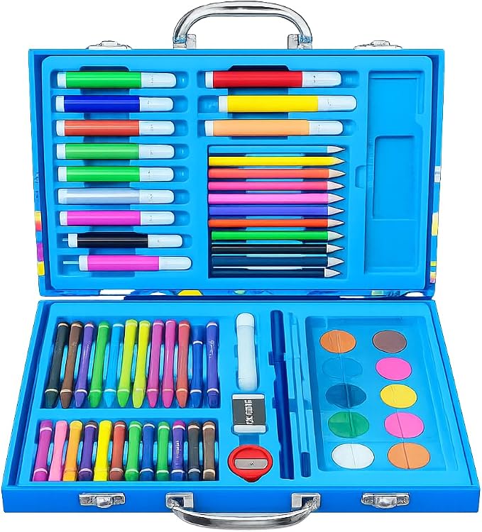 67-piece art set and carrying case
